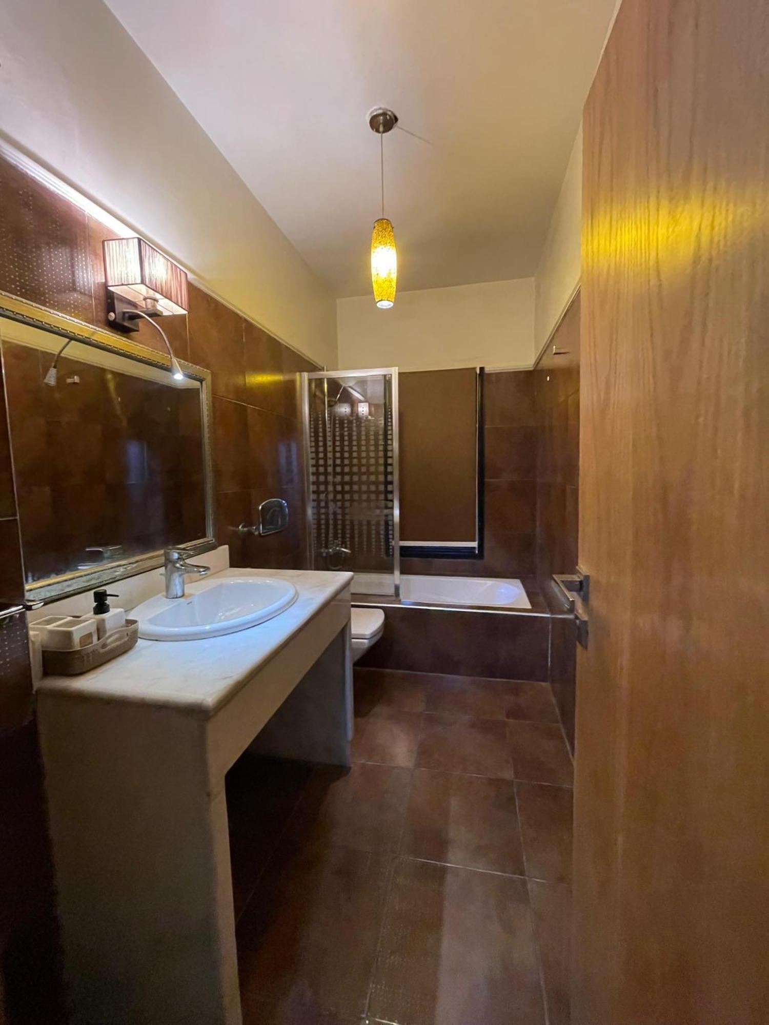 2br Cozy In Heart Of Maadi With Stunning View * Cairo